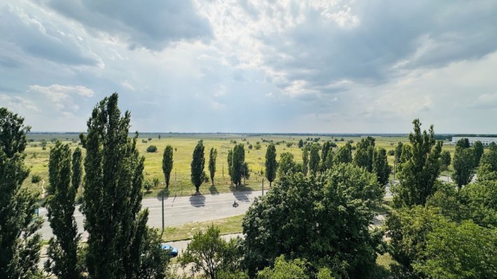 Продам 3-кімнатну квартиру на ПЗР вул.30-років Перемоги 54. - фото 1