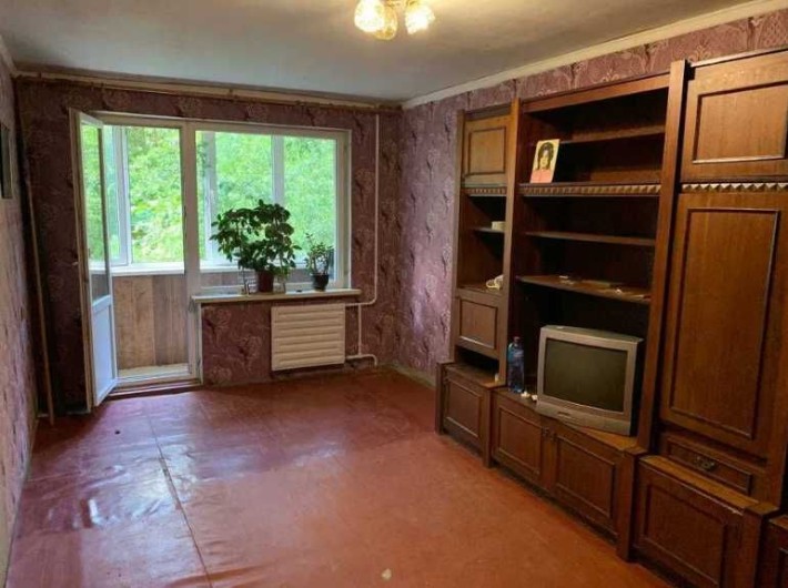 Продам 1кім кв зручний 3й поверх М/П вікна і балкон - фото 1