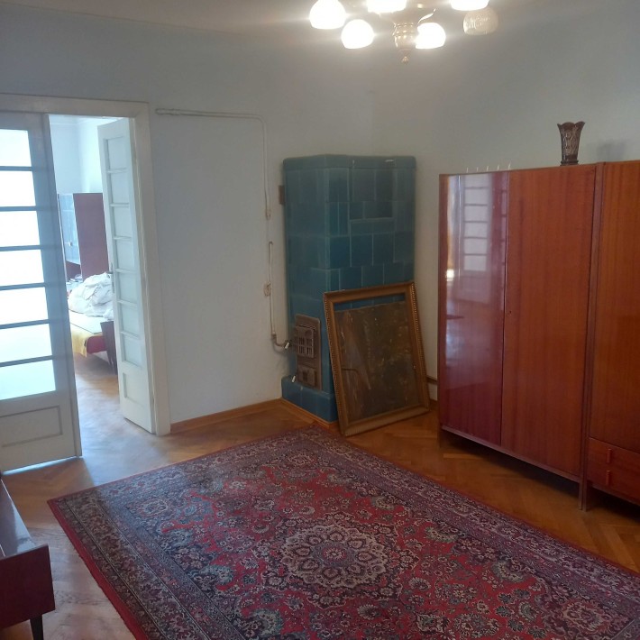 Продаж 3 х кімн кварт 3/5 Чернівці центр Українська 92м2 - фото 1