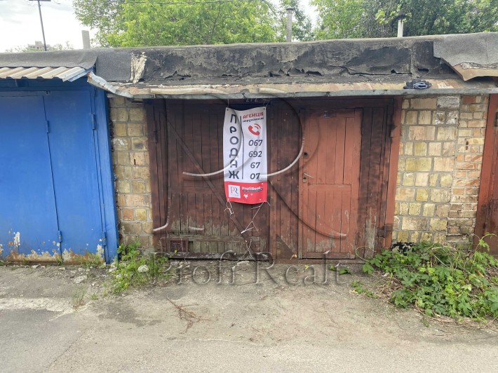 Продаж гаражу 18,3 кв.м. в Печерську/ Товарна 10/ ГК - фото 1