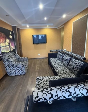 Продам 3-кімнатну квартиру на Вишеньці! - фото 1