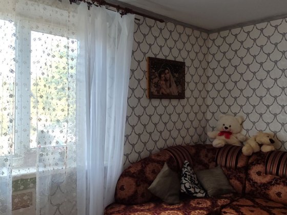 Продається 4-х кімн кв-ра в мкр. "Шахта" в м. Ужгород Ужгород