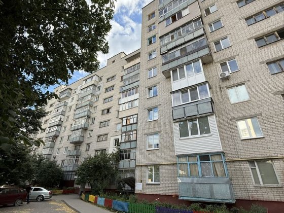 Сертифікат!Продаж 2-х кімнатна квартира. Центр! Чернигов