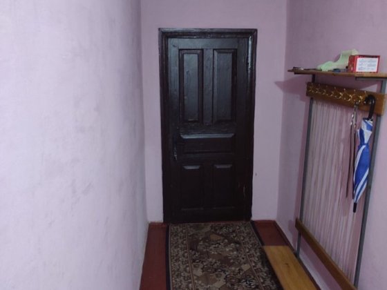 Продаж  просторої квартири з додатковими земельними ділянками Винница