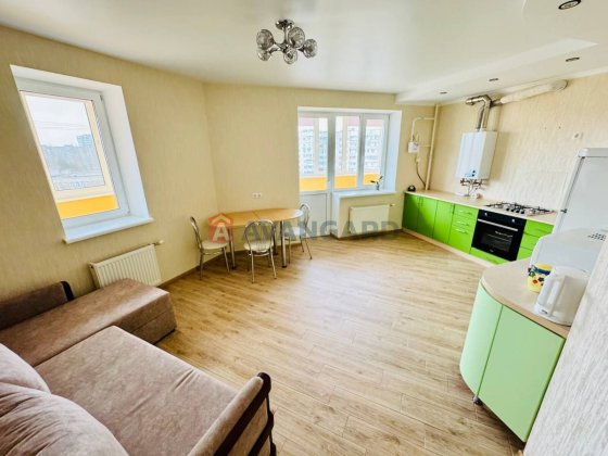 Продаж 2-кімнатної студії, 56 кв.м. ЖК Другий парковий Черкаси