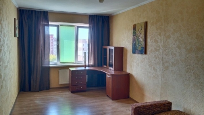 Продаж власної 1 кімнатної квартири по вул Незалежності - фото 1