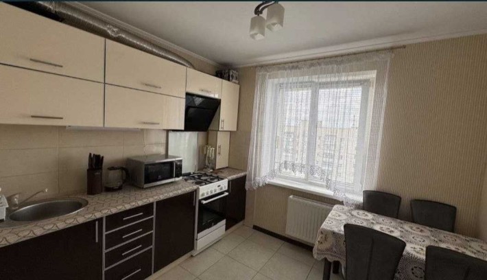 Продаж 2 к. квартира Слов'янка Дмитра Майбороди - фото 1