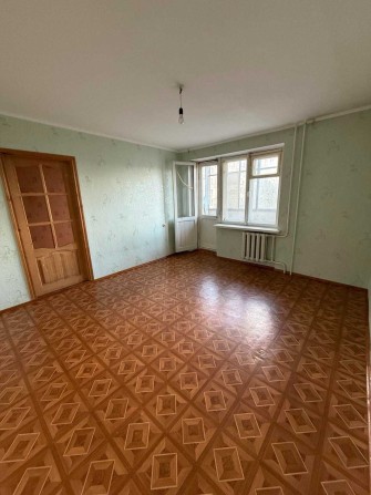 Продам 1 к квартиру на вул. П. Тичини (р-н Військове містечко) 0627 - фото 1
