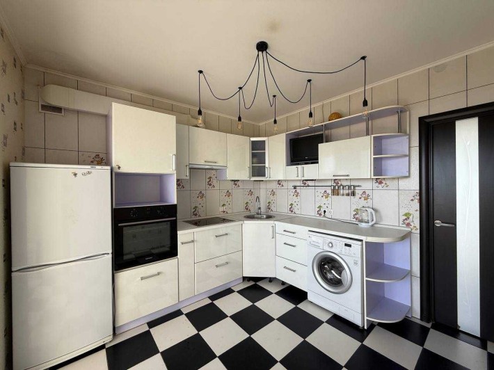 Продам, 1-к, новострой, ЖК Рубиновый, Красный Камень, ремонт - фото 1