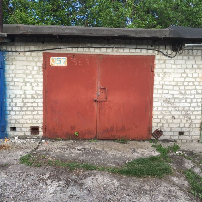 Продам гараж с ямой р-н Мясокомбината(Гагарина) - фото 1