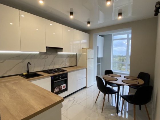 Продається стильна 1-кімн. квартира з ремонтом по Незалежності Чернигов