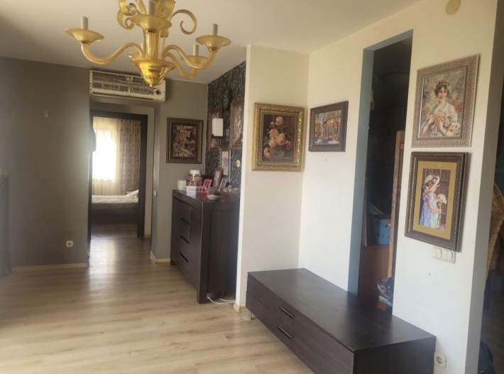 Продам 3 ком квартиру р-н пр. Гагарина, Погребняка - фото 1