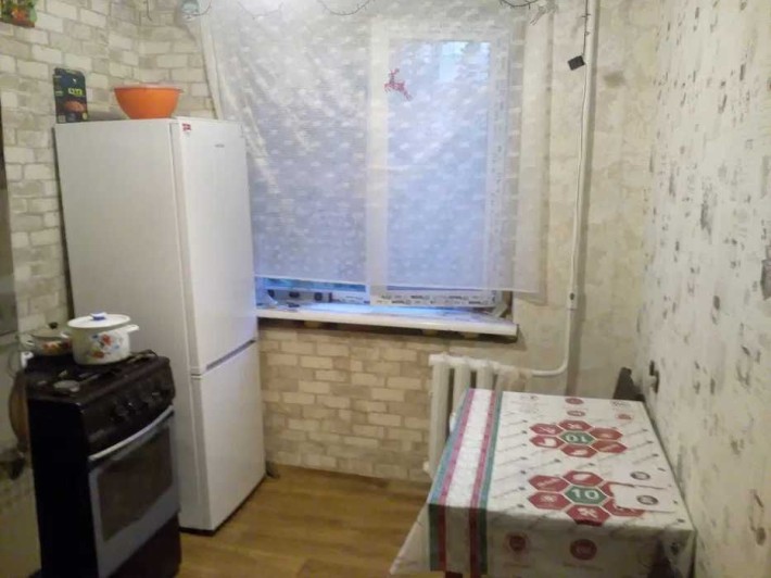 Продам 2-комн.квартиру, ул.Б.Хмельницкого,20 - фото 1
