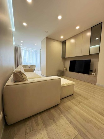 Продам 4х квартиру с ремонтом Жк Панорама - фото 1