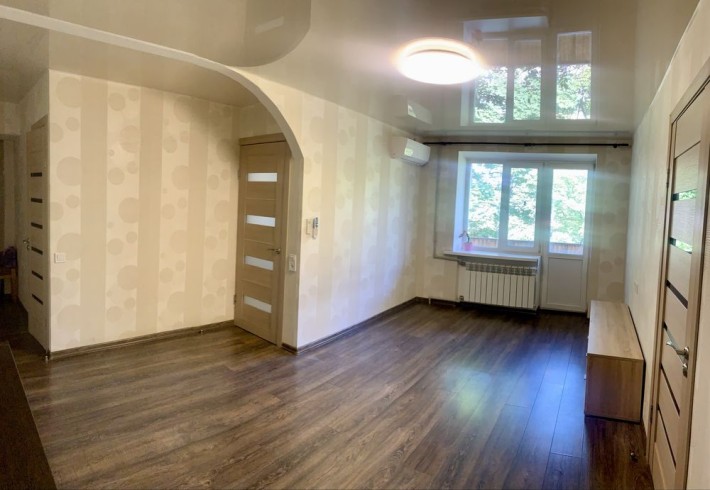 Продам 2 кім квартиру пр. Богдана Хмельницького - фото 1