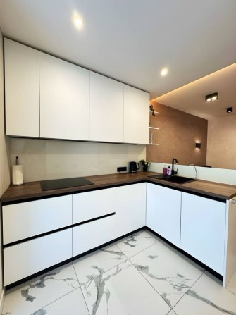 Продам 3к квартиру в ЖК на Победе - фото 1