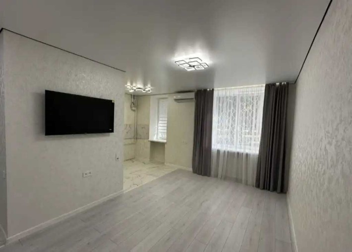Продам 3к квартиру в центре. Парк Глобы. Новый ремонт! - фото 1