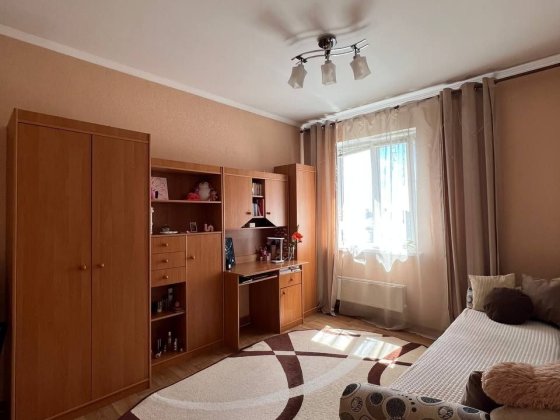 4 кімнатна Л.Лукьяненко Чернигов