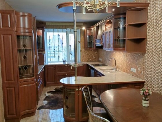 Чернігів Продаж 3 кімнатої квартири з лічильником тепла, Чернигов