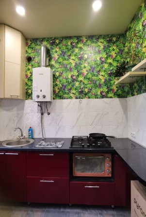 ПРОДАМ 2 комнатную квартиру с ремонтом Мазепы Кутузова - фото 1