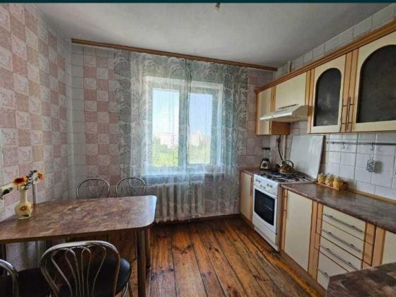 Продаж 4 кімнатної квартири Малікова Житомир