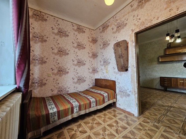 Продам 2 к квартиру Титова в кирпичном доме - фото 1