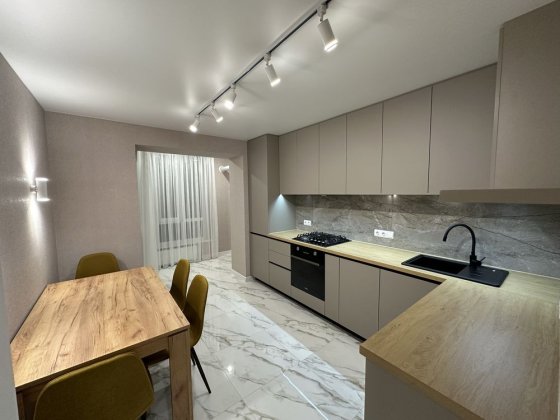 Квартира 2к ЖК Сімейний комфорт. Дизайнерський ремонт. Вінниця