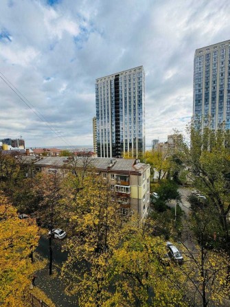 Продам 2-х комн.квартиру, ул.Героев Крут(Фурманрова),10 - фото 1