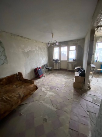Продам 1-кімнатну квартиру вул. Батумська 26 - фото 1