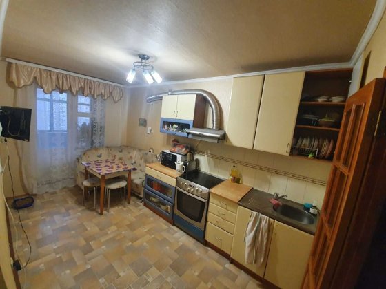 РЕАЛЬНАЯ 4к в КИРПИЧНОМ доме. Красный камень (NNN) Дніпро