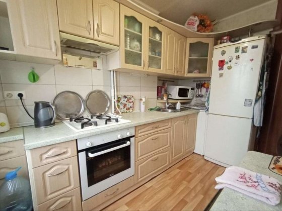 Продам квартиру Набережная , Центр Дніпро