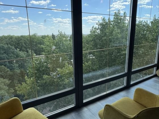 Продам 4 кімнатну простору квартиру Кропивницкий