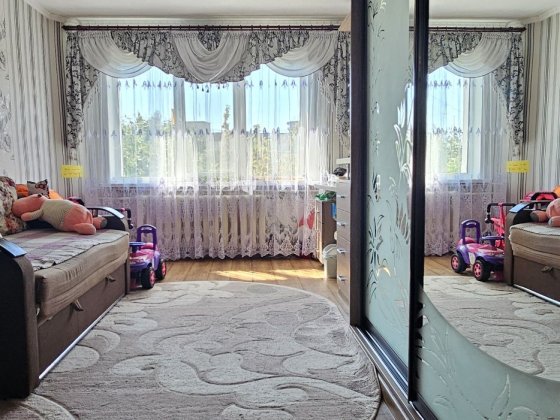 Чудова трьохкімнатна квартира по  Ю.Вороного Житомир