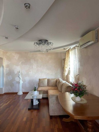 Продаж дворівневої квартири з ремонтом - фото 1