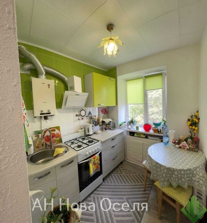 Продам 1 кім. квартиру з меблями, технікою, р-н ст. Автовакзалу - фото 1