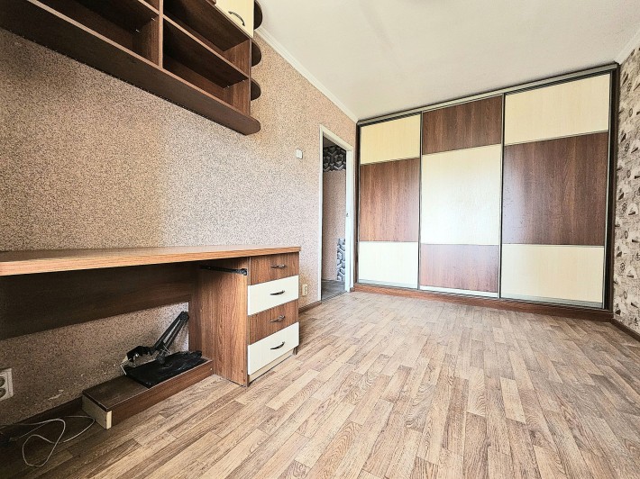 Продам квартиру, Придніпровськ ( Приднепровск ), район Виконкому - фото 1