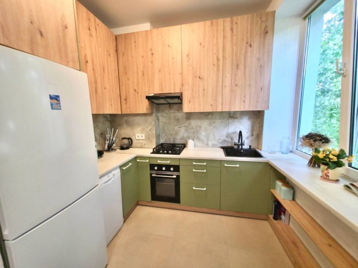 Продам 2к центр ул Староказацкая ( Комсомольская ) - фото 1