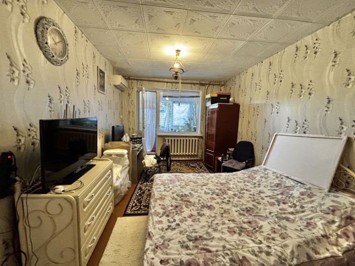 Продвється 2 кімнатна кіатира на Ковалівкі на 3 поверсі з 9-ти - фото 1