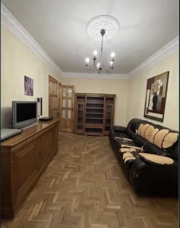 Продається 2-о кімнатна квартира пр. СОБОРНИЙ 1/4 - фото 1