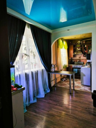 ПРОДАМ 3-х кімнатну квартиру по вул.Радіаторній - фото 1