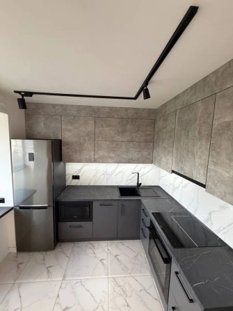 Продам квартиру на Тополе-2 - фото 1