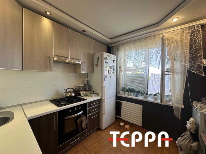 Продаж 2-кімнатної квартири Бабурка - фото 1
