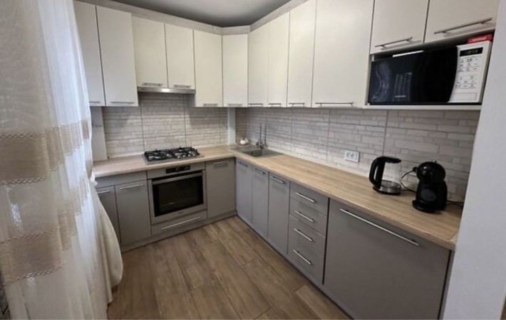 Продаж 3 кімнатної квартири пр. Центральний/ 3 Слобідська. - фото 1