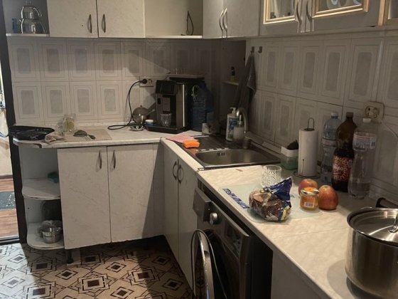 Квартира центр бабурки Ювілейний проспект 4поверх  9 поверхового будин Запоріжжя