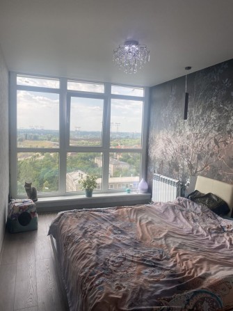 Продам 3-комнатную квартиру с видом на Днепр - фото 1
