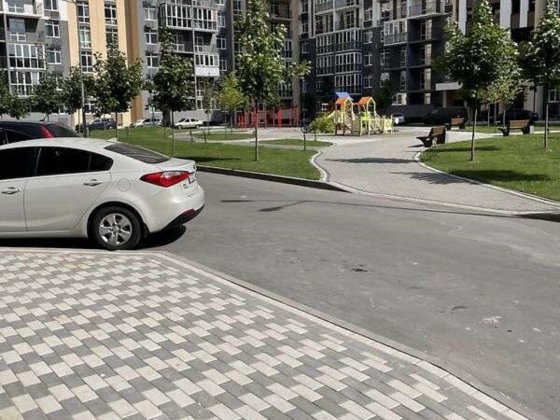 Продаж двокімнатної квартири вул. Метрологічна, 148в ЖК Кришталеві джерела Киев