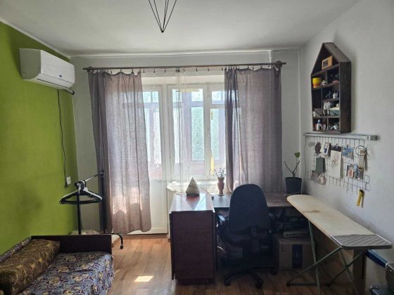 продам 1 кімнатну квартиру вул. Патріотична, торг Запорожье