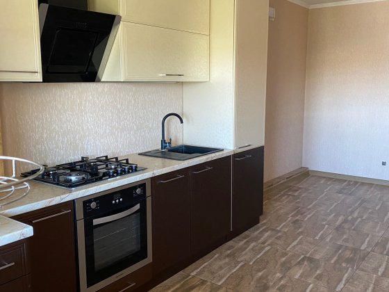 Продам великогабаритну квартиру в новобудові Кропивницький