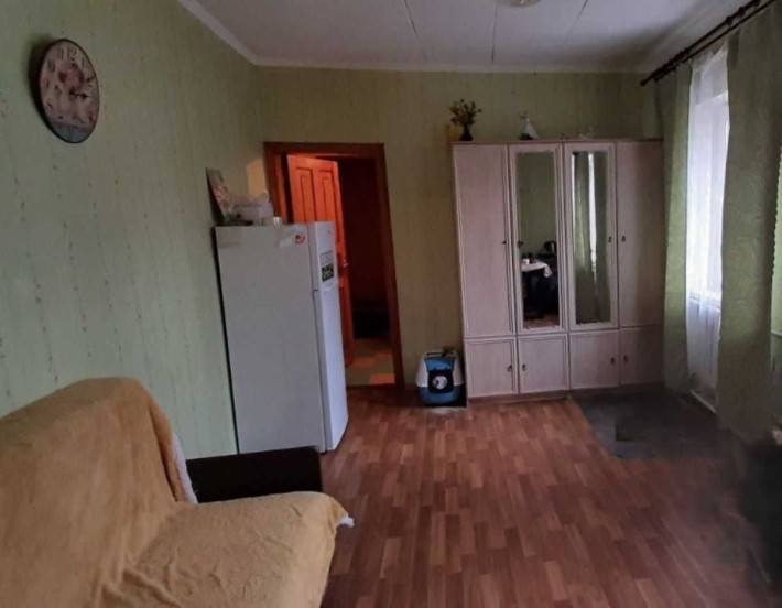 Продам 2 к. квартиру в шаговой доступности от Центра - фото 1