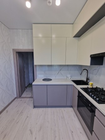 Продажа 2ой полнометражной квартиры в Вознесеновском р-не (ТЦ Украина) - фото 1